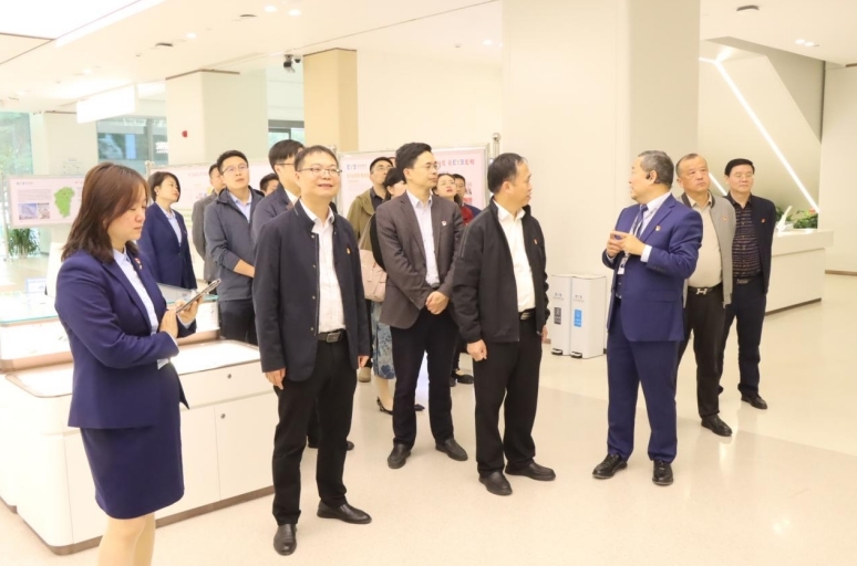 完美网页版商学院开展党建共建仪式暨主题党日活动