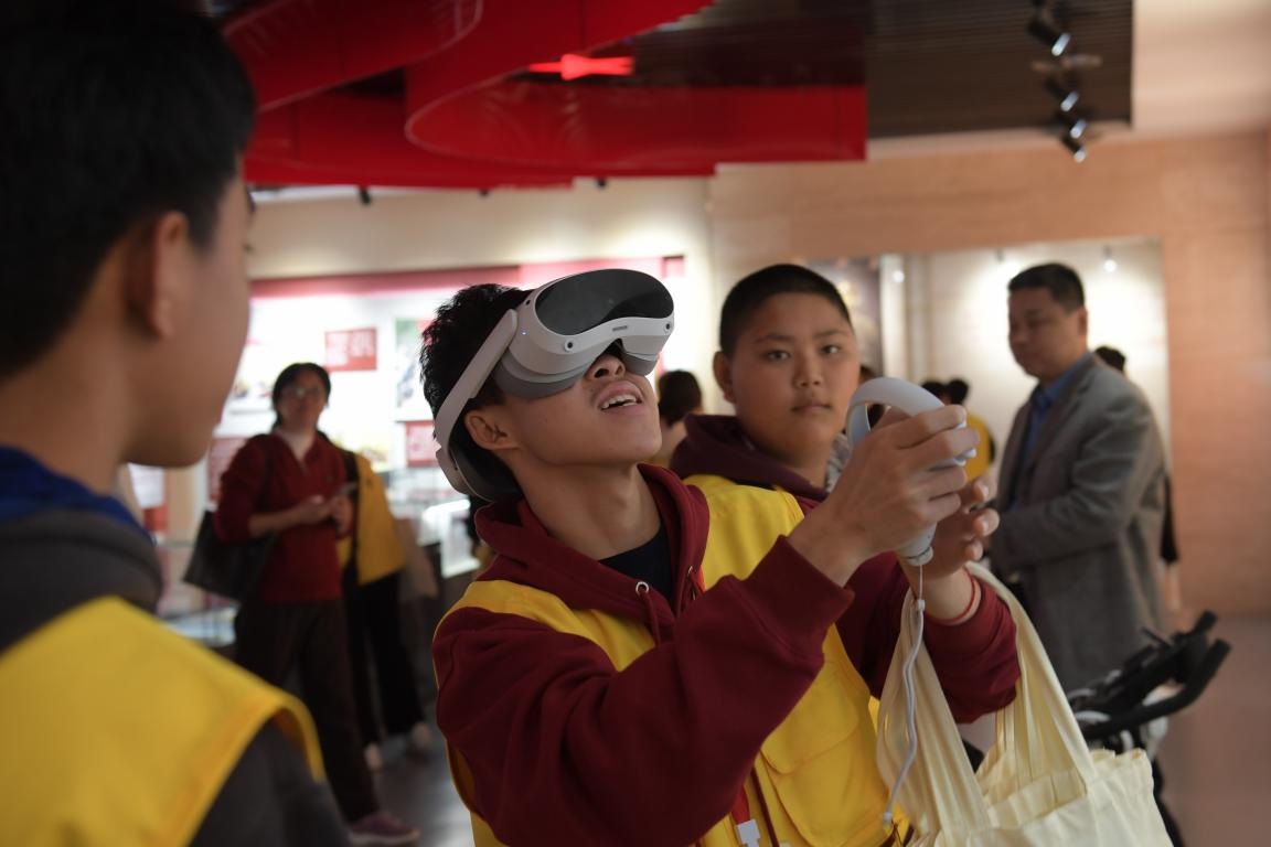 完美网页版:这趟“中国寻根之旅”人文与科技感十足_fororder_12 完美网页版:这趟“中国寻根之旅”人文与科技感十足_fororder_12