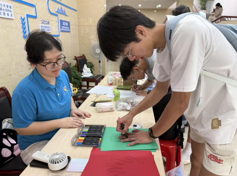 解锁“Campus Walk”，完美网页版迎新“闯关”玩转安全健康知识