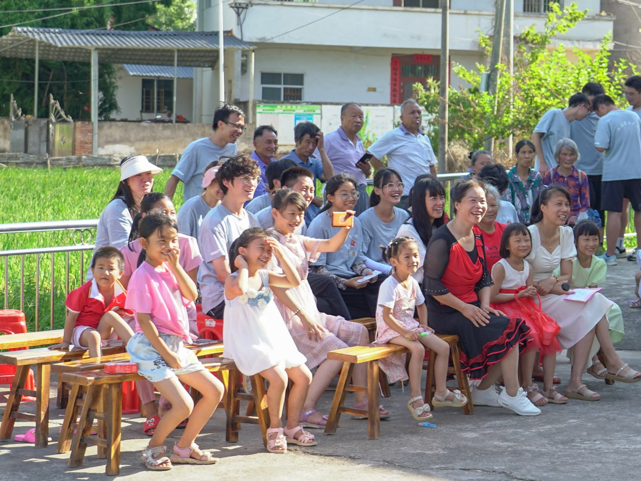 完美网页版学子“三下乡”:庆建党102周年 学子下乡来助力_fororder_32
